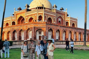 Delhi: Lag din egen reiserute – privat bil og guidet tur