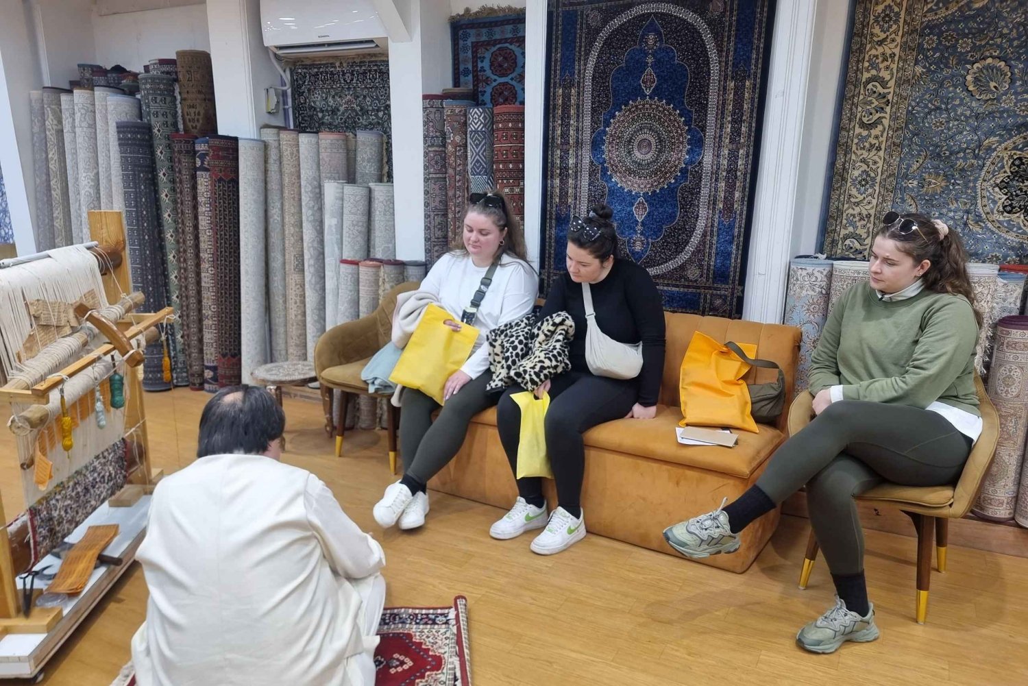 Delhi City Shopping Tour mit dem Auto und einer Reiseführerin