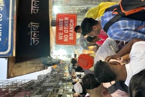 Tour privado de día completo por la antigua y la nueva Delhi en coche