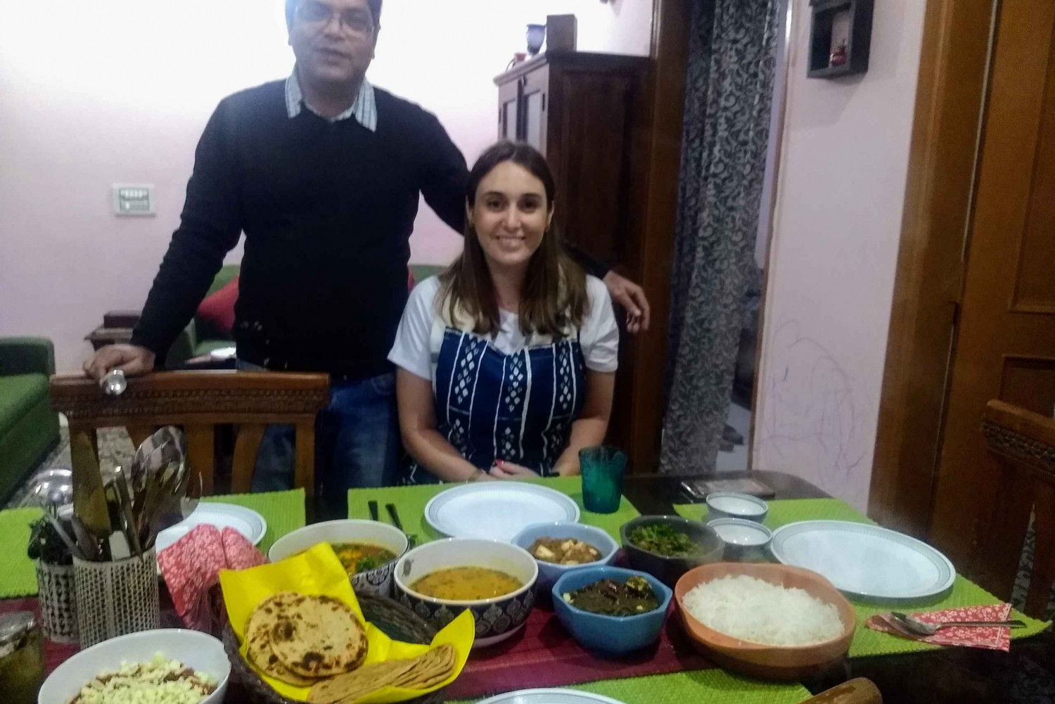 Delhi Cooking Class: Choose your menu and learn 2-3 Dishes