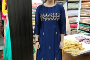 Delhi: Skræddersyet shoppingtur med kvindelig konsulent