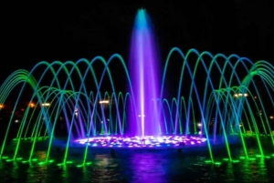 Delhi: Kveld på Akshardham med lysshow og lokal middag