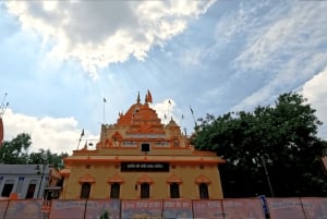 デリー一日ガイド付き寺院・霊的ランドマーク巡りツアー