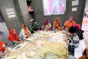 Дели: частная экскурсия по городу (Старый и Новый Дели) (всё включено)