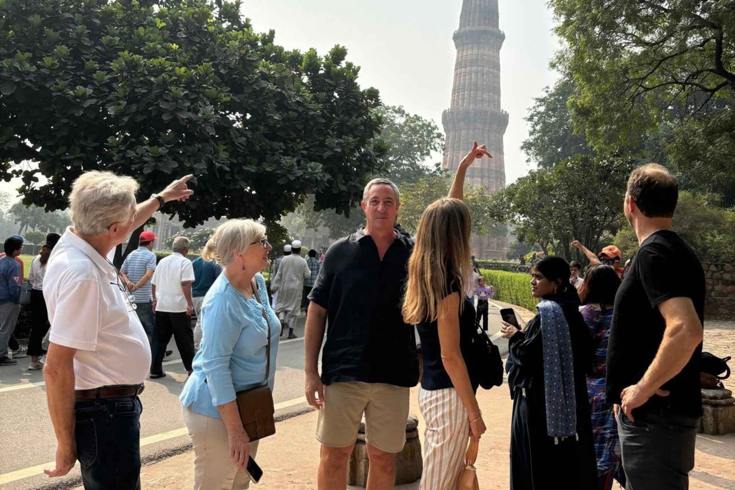 デリー：空港から空港までのガイド付きトランジットシティツアー