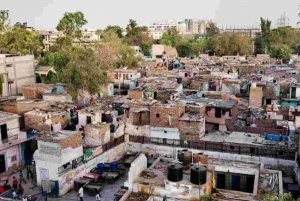 Delhi Half Day Slum Walking Tour with Guide