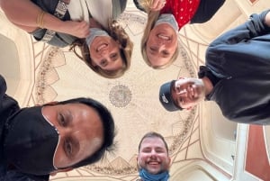 Delhi Heritage & Flavors – Markets, Monuments & Food Walk