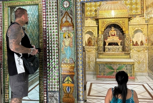 Delhi: Mehrauli con alcuni tour a piedi di siti importanti