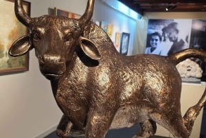 デリー：旧市街と新市街を巡るガイド付きツアー（ストリートフード＆スパイス体験付き）