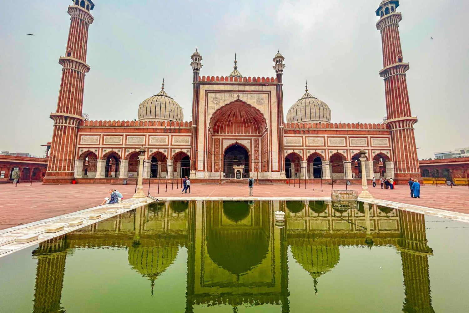 DELHI: NEW AND OLD SELF ITINERARY FULL DAY OR HALF DAY TOUR