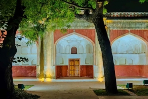 Delhi: Night Photography Walking Tour