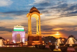 Delhi: Nachttour mit Rikschafahrt und Street Food