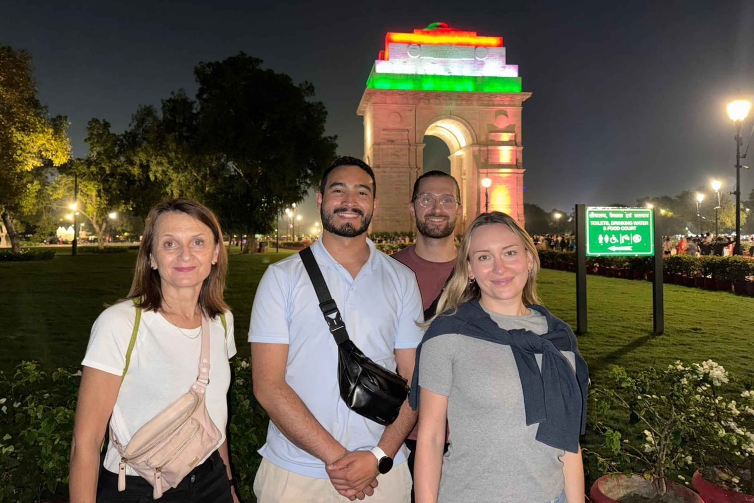 Delhi Night View Tour – 4-Hour Evening Experience