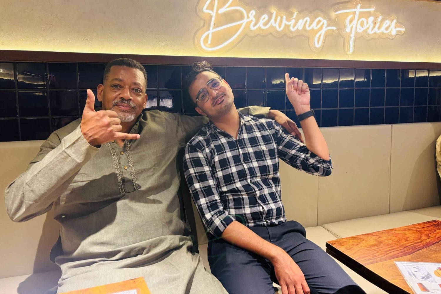 Delhi: Wycieczka nocna z prywatnym samochodem, przewodnikiem i kierowcą