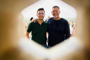 Delhi: Wycieczka nocna z prywatnym samochodem, przewodnikiem i kierowcą