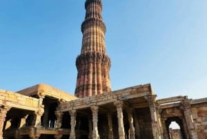 Delhi: tour della città vecchia e nuova di un giorno con pranzo