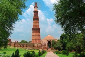 Delhi : visite guidée privée de la vieille et de la nouvelle ville de Delhi en voiture