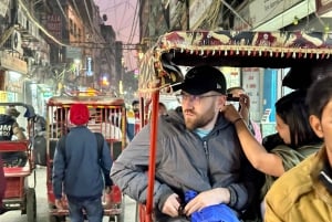 Delhi: prywatna wycieczka z przewodnikiem po Starym i Nowym Delhi, 4-8 godzin