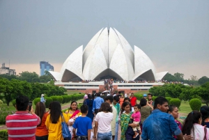 Delhi: Vieja y Nueva Delhi Visita guiada de día completo o medio día