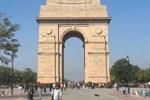 デリー：オールドデリーとニューデリー ガイド付きツアー - オールインクルーシブ