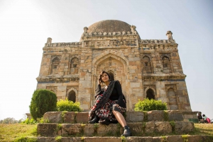 Delhi: Excursão particular com tour guiado pela Velha e Nova Deli com carro