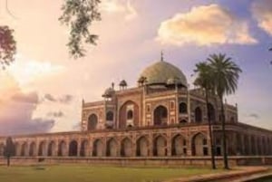 デリー：旧デリーと新デリーのプライベート 1 日ツアー