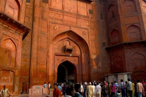 Delhi: City tour pela cidade de Old Delhi com passeio de Tuk Tuk e comida de rua