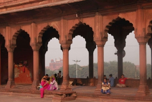 Delhi : Visite culinaire de la vieille ville de Delhi avec promenade en tuk tuk et cuisine de rue