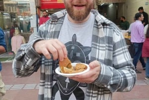 Delhi: tour della città vecchia di Delhi con giro in tuk-tuk e cibo di strada