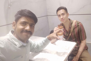 Delhi: tour gastronomico della Vecchia Delhi con mercato delle spezie, tempio e moschea