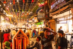 Delhi: tour gastronomico della Vecchia Delhi con mercato delle spezie, tempio e moschea