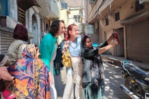 Delhi: Luksusowa wycieczka po Starym Delhi z przewodniczką i tuk tukiem