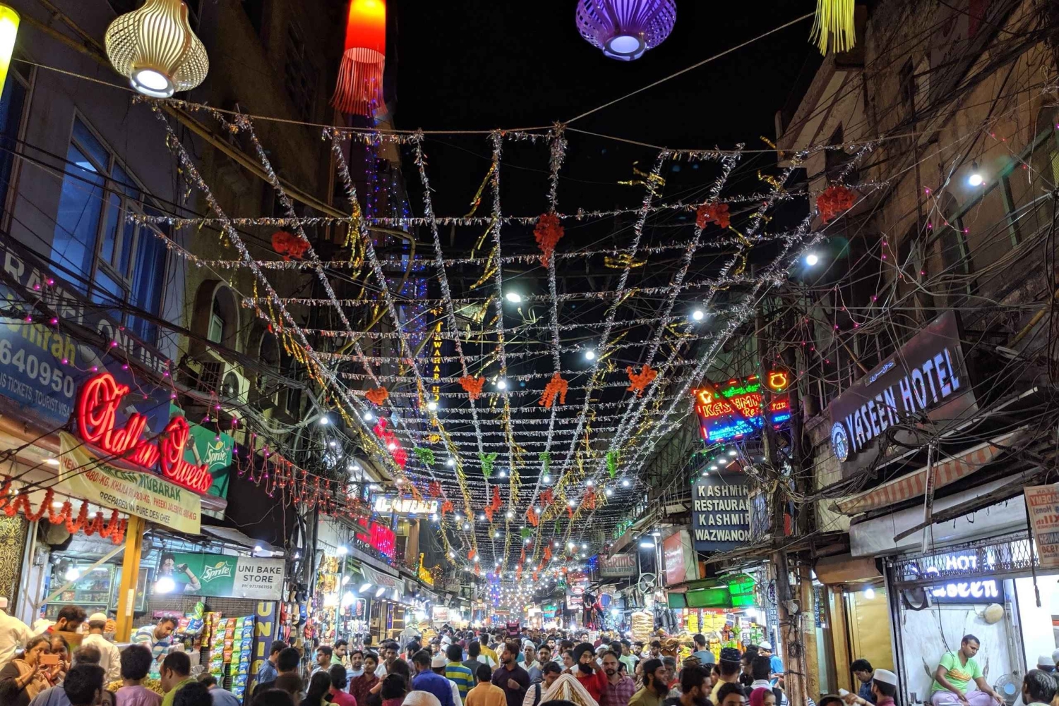 Delhi: tour dei bassifondi della vecchia Delhi in metropolitana o in auto