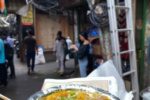 Delhi: Old Delhi's Street Food, Tempels & Kruidenmarkt Tour
