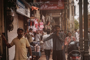 Delhi: Old Delhi's Street Food, Tempels & Kruidenmarkt Tour