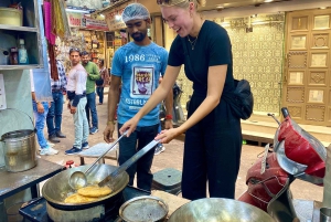 Delhi: Old Delhi's Street Food, Tempels & Kruidenmarkt Tour