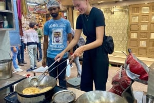 Delhi: Old Delhi's Street Food, Tempels & Kruidenmarkt Tour