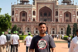Delhi: Vanha ja uusi Delhi yksityisellä opastetulla kierroksella, jossa on vaihtoehtoja