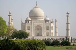 Delhi: Enveis privat transfer til/fra Agra