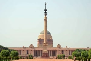 Delhi: Envägs privat transfer till/från Agra