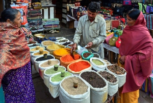 Delhi: Private Bangla Sahib & Jama Masjid Tour with Guide
