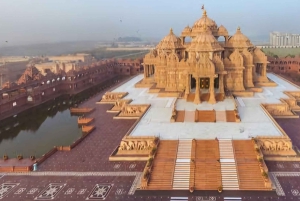 Delhi: tour privato della città con Lotus e il tempio Akshardham