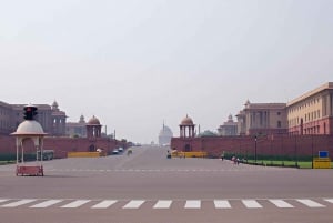 Delhi: Private Evening Delhi City Tour with Transfers & Food