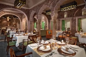 Delhi : visite privée de la ville de Delhi en soirée avec transferts et repas