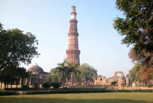 Delhi: tour privado de día completo por la ciudad antigua y la nueva Delhi