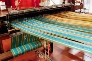 Delhi: tour privato guidato dello shopping in auto con aria condizionata e trasferimento