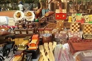 Delhi: tour privato guidato dello shopping in auto con aria condizionata e trasferimento