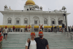 Дели: частная полудневная экскурсия по городу на автомобиле с водой