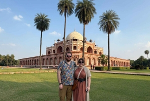 Delhi: prywatna półdniowa wycieczka z przewodnikiem po mieście samochodem