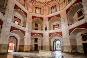 Delhi: Private Führung durch das Humayun-Mausoleum mit Ticket